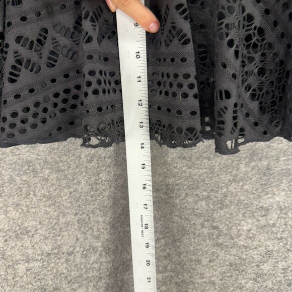 Unbranded Swim Skirt Women L Large Black Geometric Crochet Pull On Swimwear - Picture 5 of 7